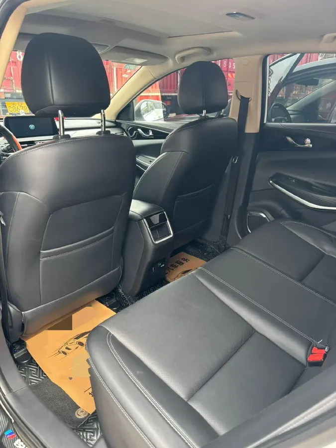 2021 ChangAn Raeton CC 1.5T 180HP L4 7DCT,autocango,china used car exporter,china ev exporter,chinese used car exporter,chinese used ev exporter