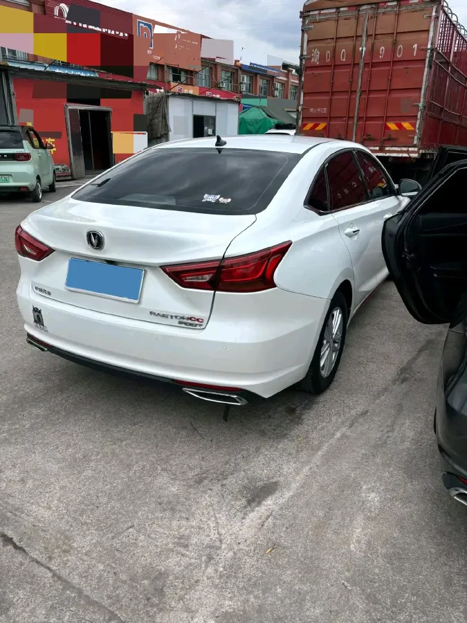 2021 ChangAn Raeton CC 1.5T 180HP L4 7DCT,autocango,china used car exporter,china ev exporter,chinese used car exporter,chinese used ev exporter
