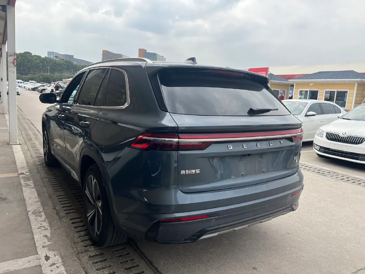 2022 Isuzu Mu-X 2.0T 220HP L4 8AT,autocango,china used car exporter,china ev exporter,chinese used car exporter,chinese used ev exporter