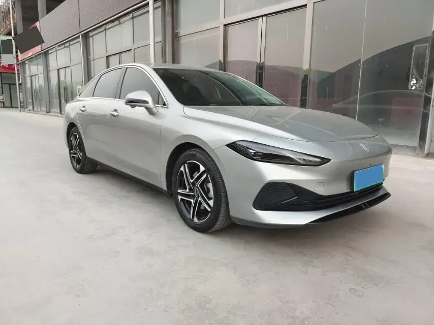 2023 Roewe D7 1.5L 112HP L4 1DHT PHEV 21.4KWH,autocango,china used car exporter,china ev exporter,chinese used car exporter,chinese used ev exporter