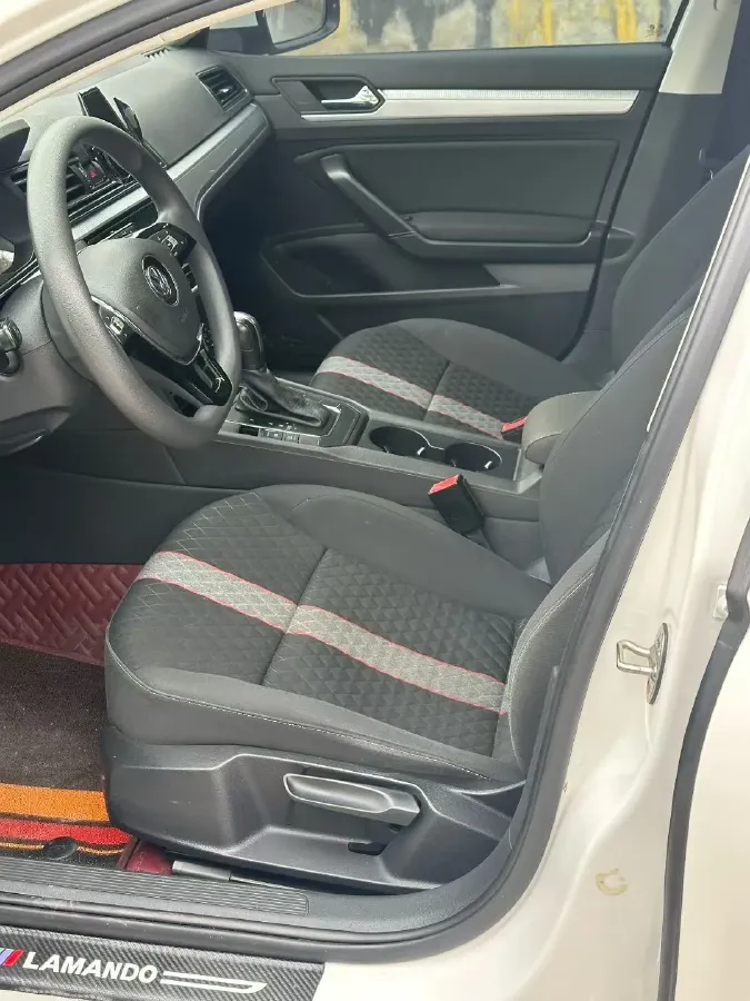 2019 Volkswagen T-Cross 1.4T 150HP L4 7DCT,autocango,china used car exporter,china ev exporter,chinese used car exporter,chinese used ev exporter