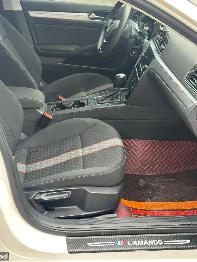 2019 Volkswagen T-Cross 1.4T 150HP L4 7DCT,autocango,china used car exporter,china ev exporter,chinese used car exporter,chinese used ev exporter