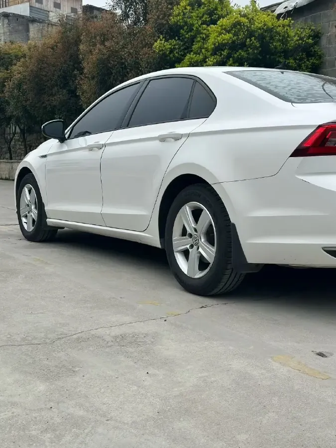 2019 Volkswagen T-Cross 1.4T 150HP L4 7DCT,autocango,china used car exporter,china ev exporter,chinese used car exporter,chinese used ev exporter