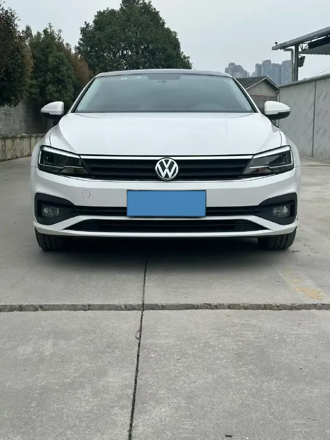 2019 Volkswagen T-Cross 1.4T 150HP L4 7DCT,autocango,china used car exporter,china ev exporter,chinese used car exporter,chinese used ev exporter