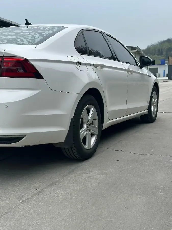 2019 Volkswagen T-Cross 1.4T 150HP L4 7DCT,autocango,china used car exporter,china ev exporter,chinese used car exporter,chinese used ev exporter