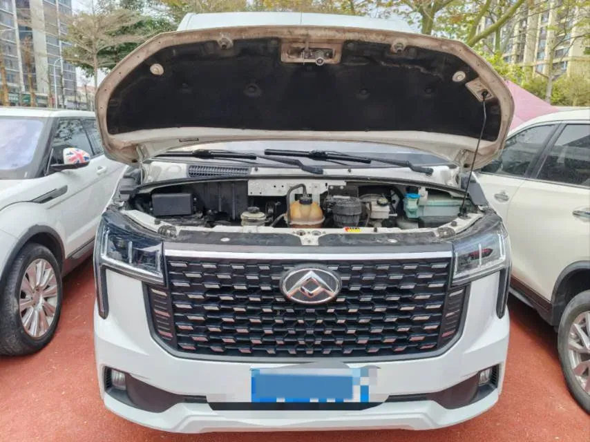 2023 MAXUS XinTu V80 2.0T 127HP L4 6MT,autocango,china used car exporter,china ev exporter,chinese used car exporter,chinese used ev exporter