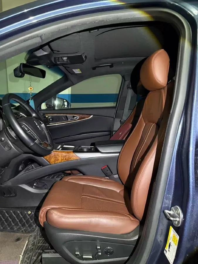 2019 Lincoln Nautilus 2.7T 329HP V6 8AT,autocango,china used car exporter,china ev exporter,chinese used car exporter,chinese used ev exporter