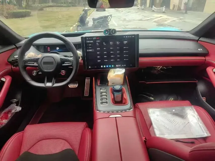 2024 MI SU7 BEV 101KWH,autocango,china used car exporter,china ev exporter,chinese used car exporter,chinese used ev exporter