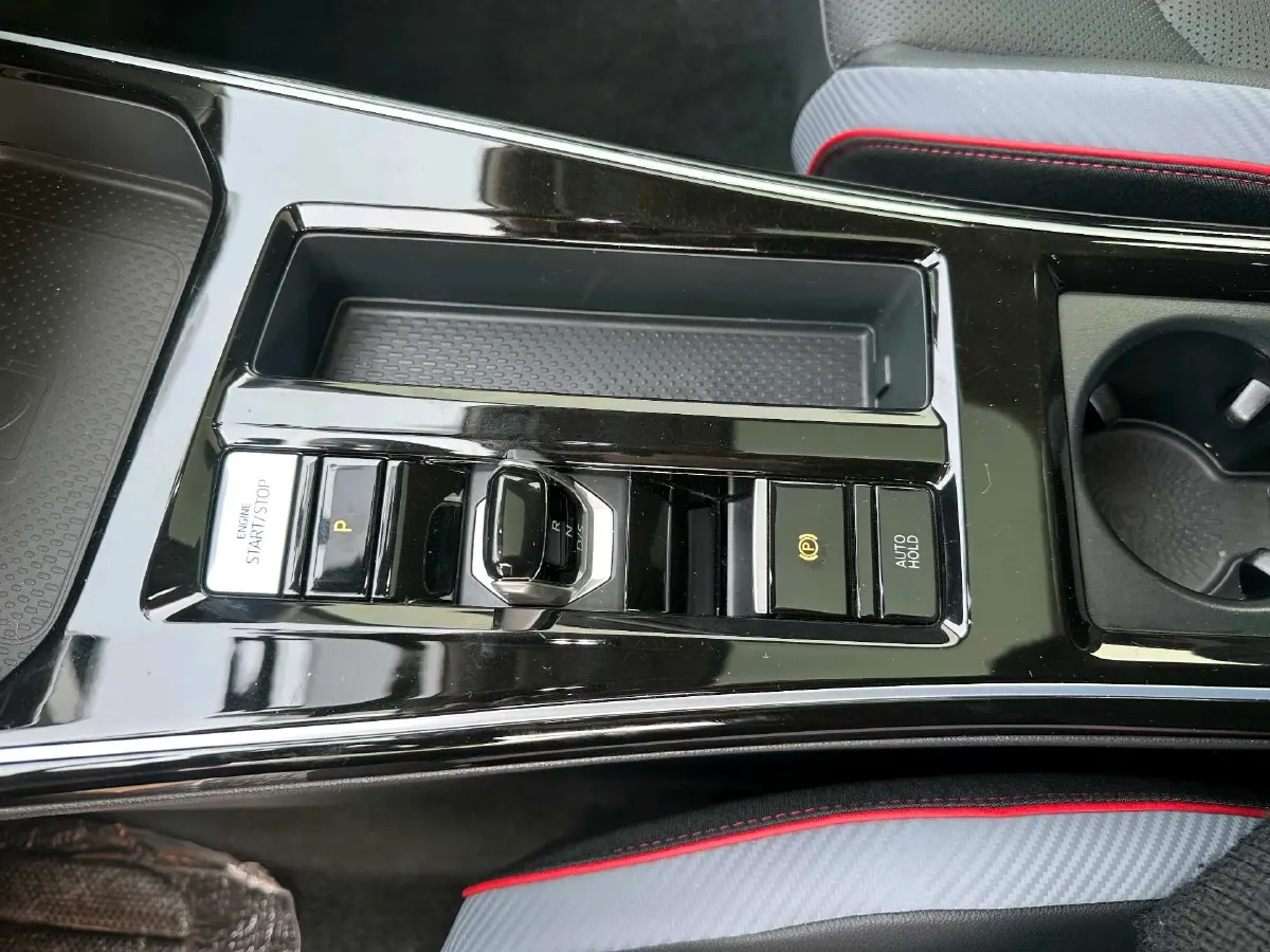 2023 Volkswagen Lamando 1.4T 150HP L4 7DCT,autocango,china used car exporter,china ev exporter,chinese used car exporter,chinese used ev exporter