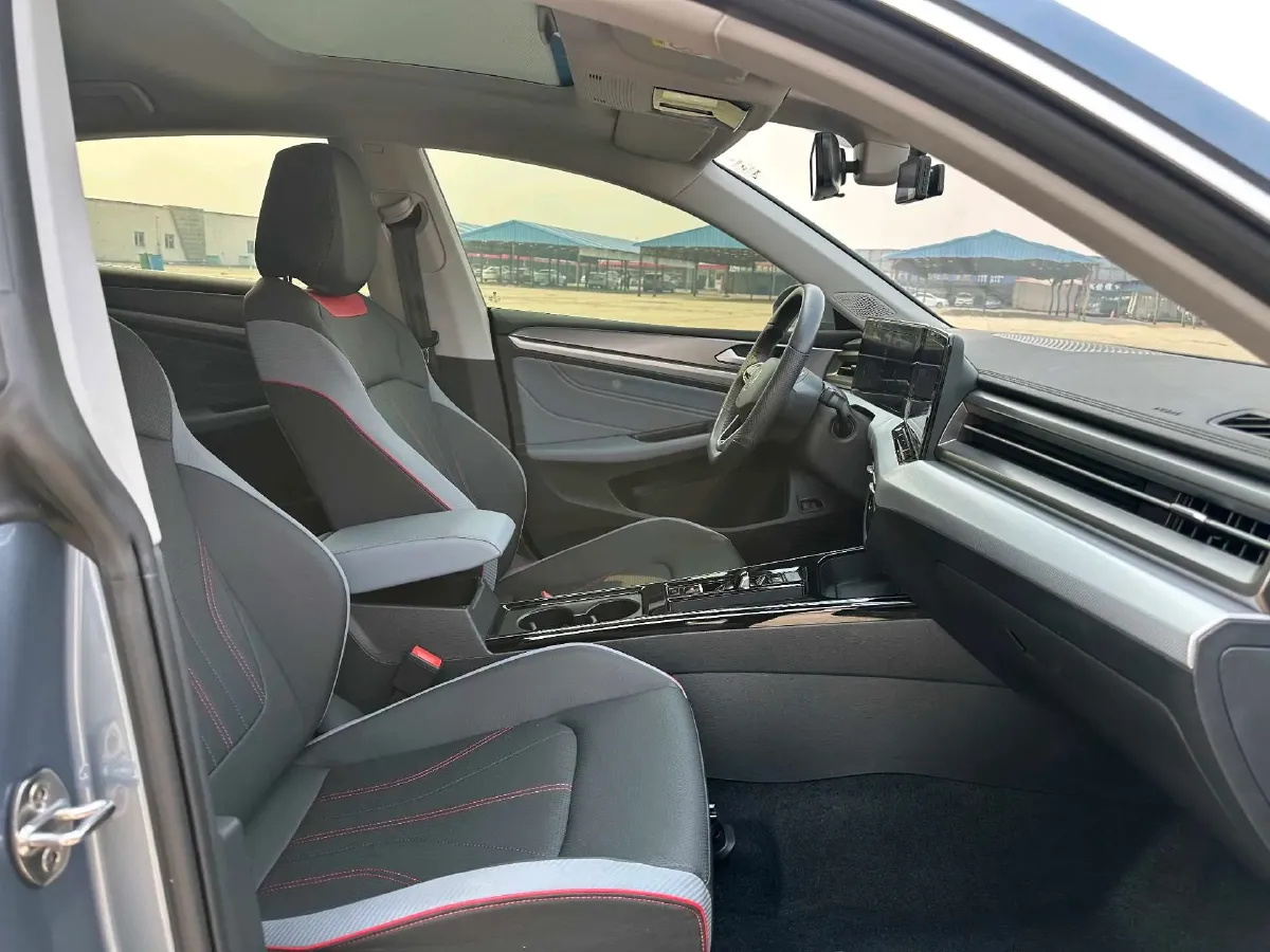 2023 Volkswagen Lamando 1.4T 150HP L4 7DCT,autocango,china used car exporter,china ev exporter,chinese used car exporter,chinese used ev exporter