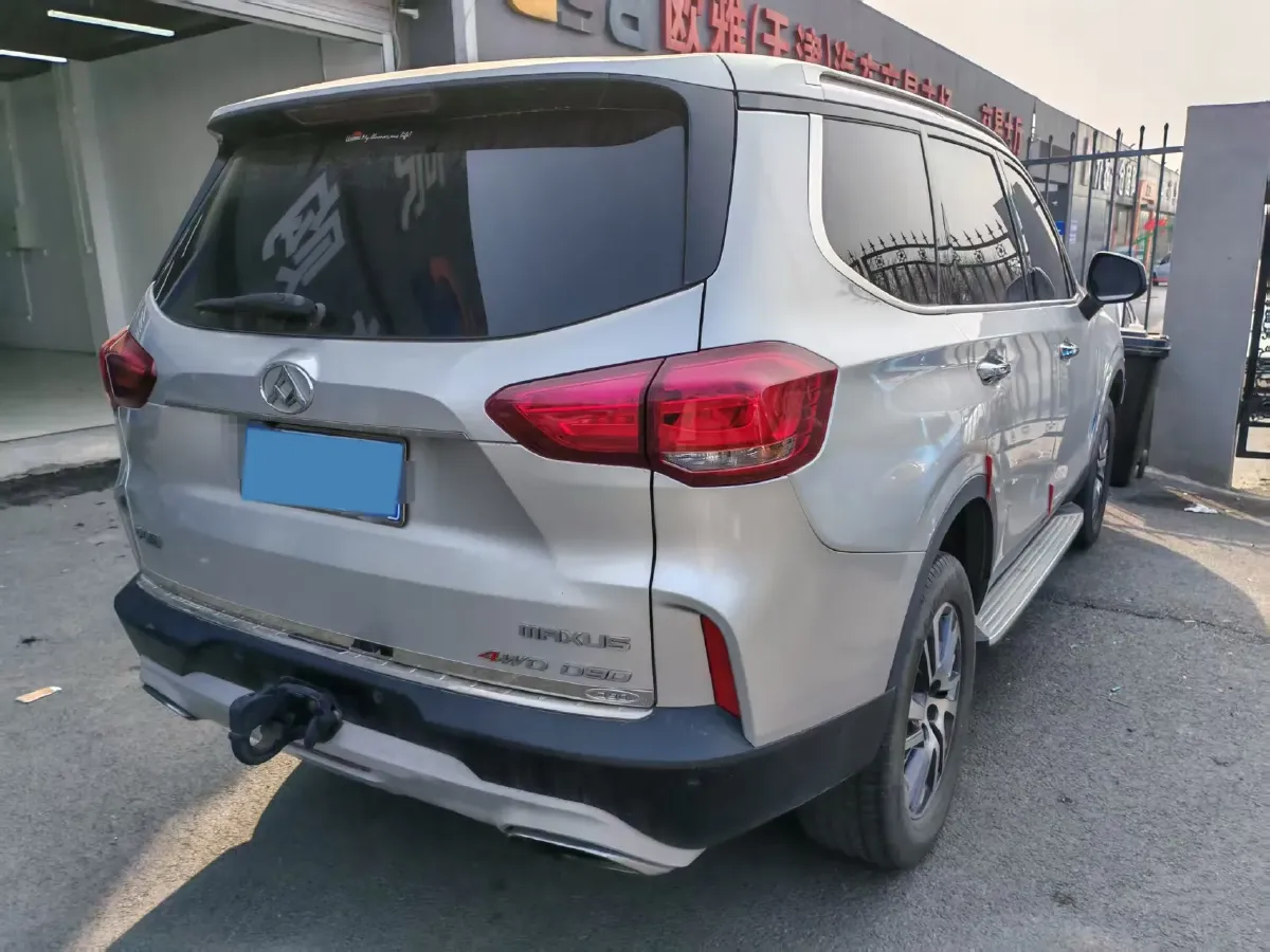 2017 MAXUS D90 2.0T 224HP L4 6AT,autocango,china used car exporter,china ev exporter,chinese used car exporter,chinese used ev exporter