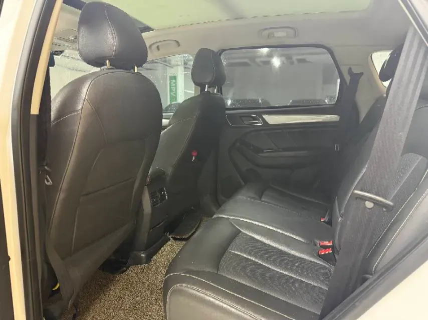 2018 Roewe RX5 1.5T 169HP L4 7DCT,autocango,china used car exporter,china ev exporter,chinese used car exporter,chinese used ev exporter