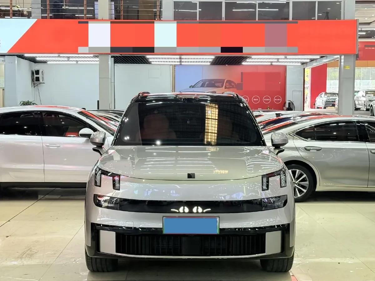2025 LYNK&CO 900 2.0T 254HP L4 3DHT PHEV,autocango,china used car exporter,china ev exporter,chinese used car exporter,chinese used ev exporter