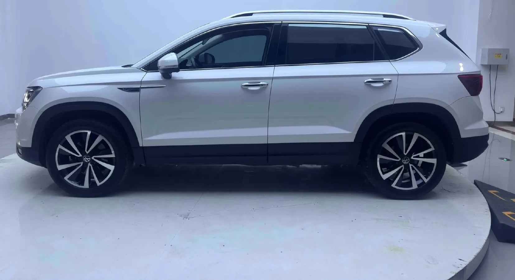 2021 Volkswagen Tharu 1.4T 150HP L4 7DCT,autocango,china used car exporter,china ev exporter,chinese used car exporter,chinese used ev exporter