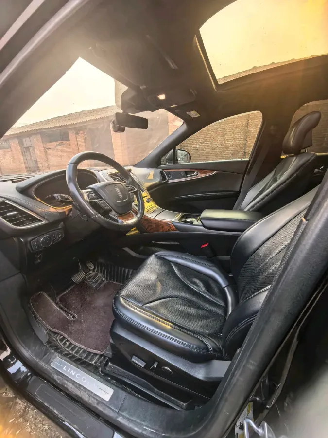 2019 Lincoln Nautilus 2.0T 235HP L4 8AT,autocango,china used car exporter,china ev exporter,chinese used car exporter,chinese used ev exporter