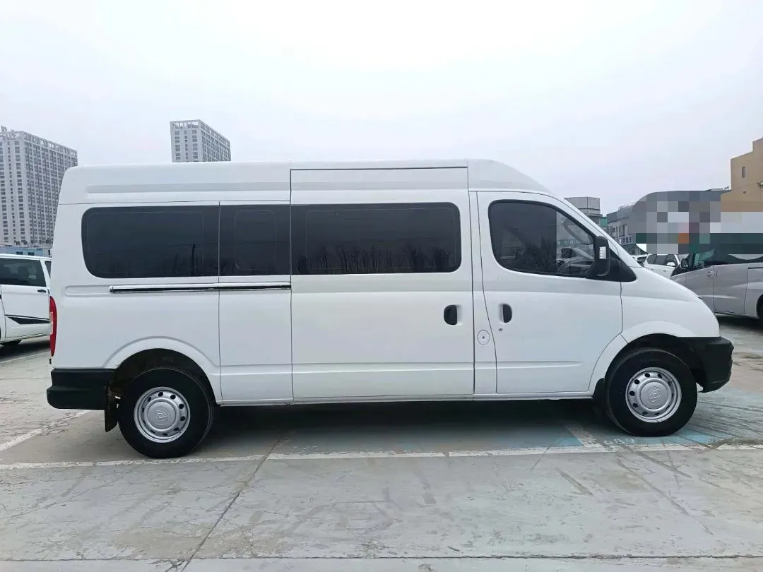 2020 MAXUS XinTu V80 2.5T 136HP L4 6MT,autocango,china used car exporter,china ev exporter,chinese used car exporter,chinese used ev exporter