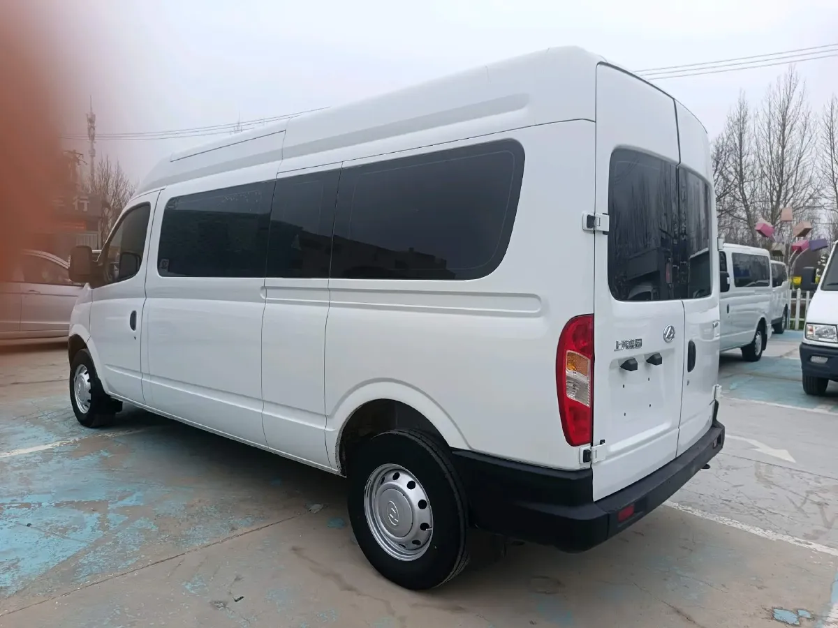 2020 MAXUS XinTu V80 2.5T 136HP L4 6MT,autocango,china used car exporter,china ev exporter,chinese used car exporter,chinese used ev exporter