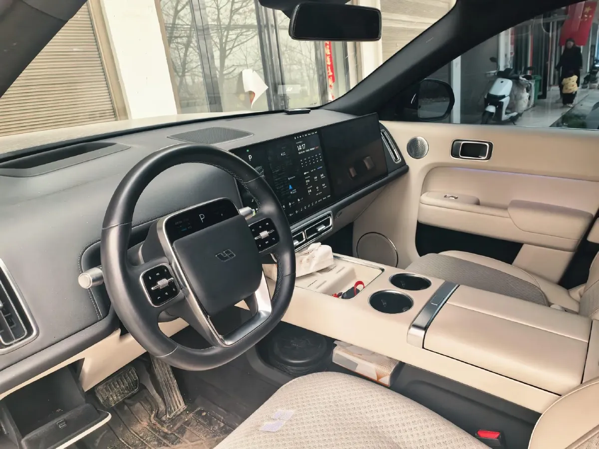 2024 Li L9 Range Extended 154HP REEV 52.3KWH,autocango,china used car exporter,china ev exporter,chinese used car exporter,chinese used ev exporter