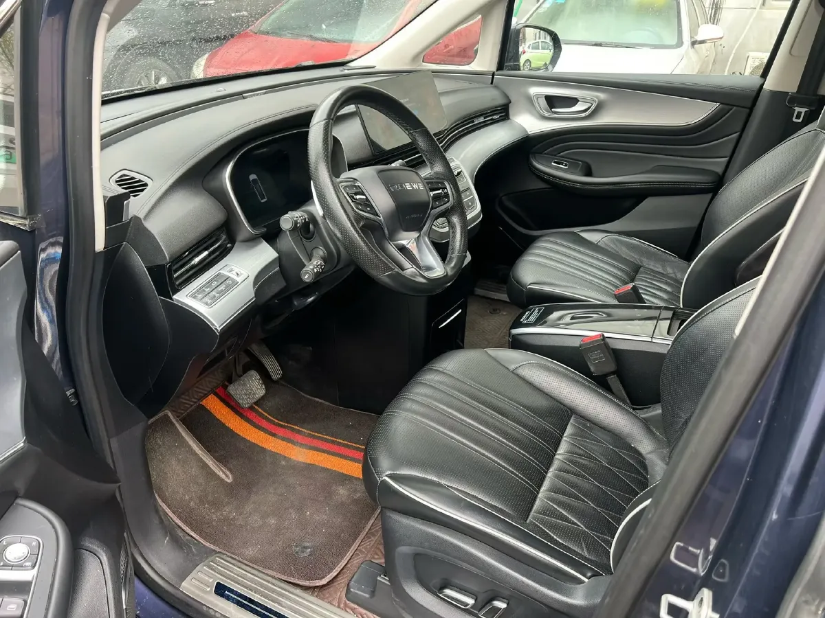 2021 Roewe iMAX8 2.0T 234HP L4 8AT,autocango,china used car exporter,china ev exporter,chinese used car exporter,chinese used ev exporter