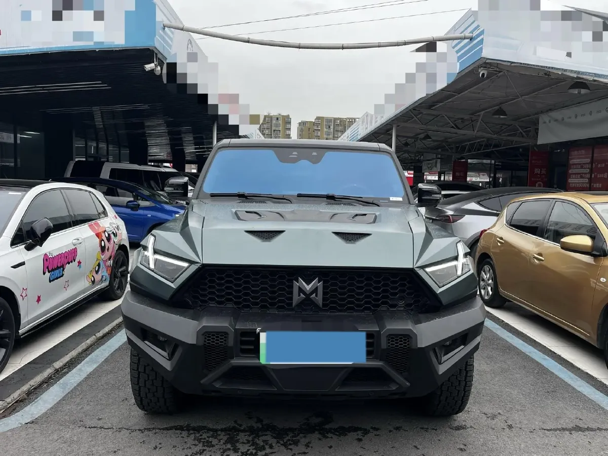 2023 M Hero 917 REEV 197HP 2AT REEV 65.8KWH,autocango,china used car exporter,china ev exporter,chinese used car exporter,chinese used ev exporter