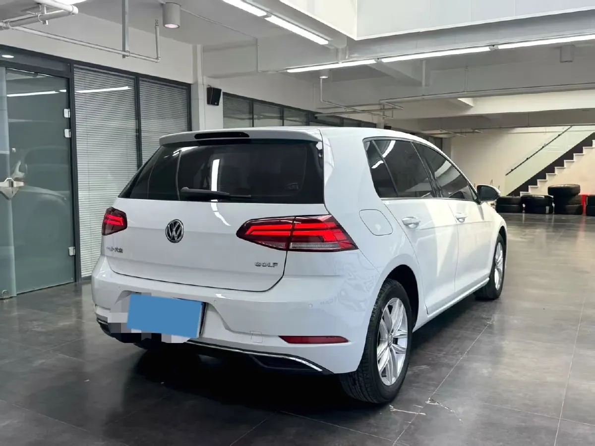 2018 Volkswagen Golf 1.6L 110HP L4 6AT,autocango,china used car exporter,china ev exporter,chinese used car exporter,chinese used ev exporter