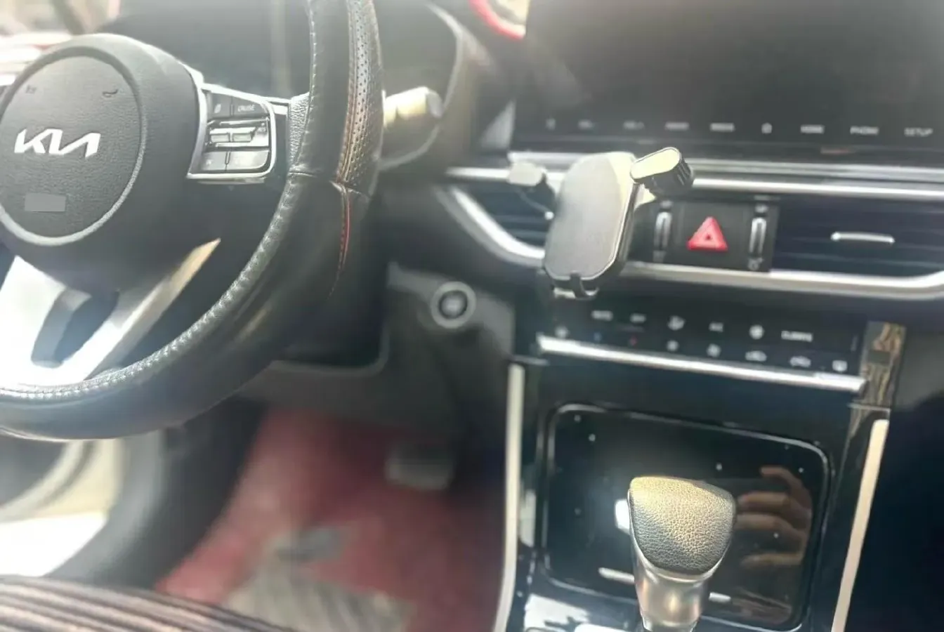 2021 Kia K3 1.5L 115HP L4 CVT,autocango,china used car exporter,china ev exporter,chinese used car exporter,chinese used ev exporter