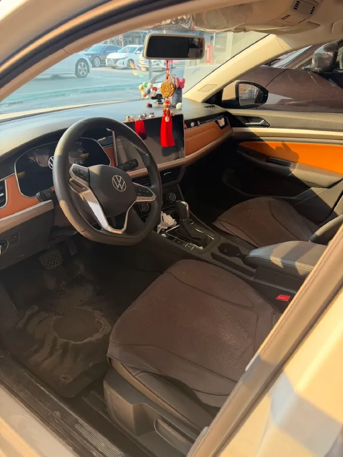 2024 Volkswagen Bora 1.2T 116HP L4 7DCT,autocango,china used car exporter,china ev exporter,chinese used car exporter,chinese used ev exporter
