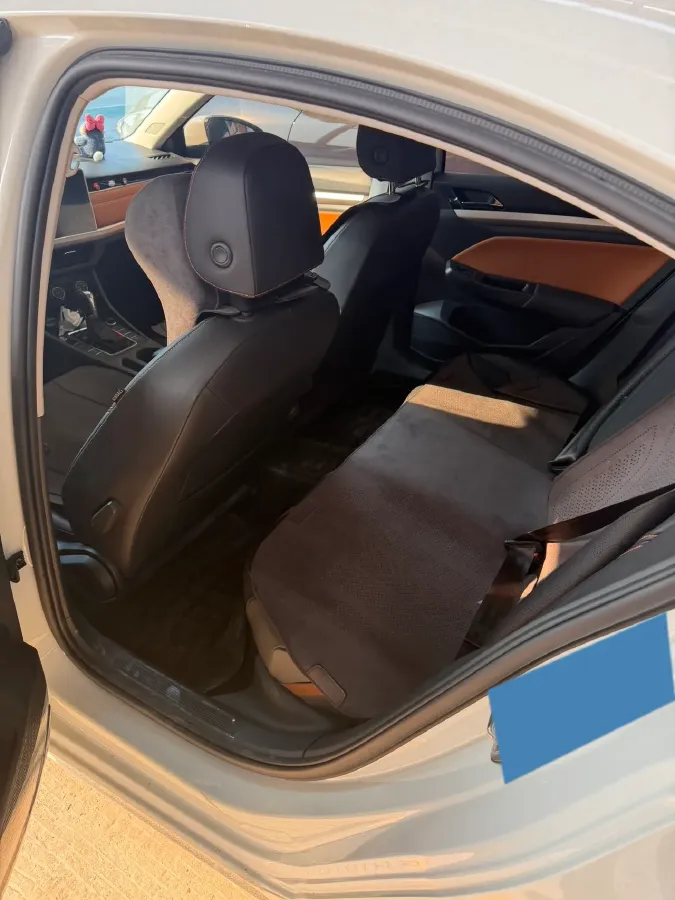 2024 Volkswagen Bora 1.2T 116HP L4 7DCT,autocango,china used car exporter,china ev exporter,chinese used car exporter,chinese used ev exporter