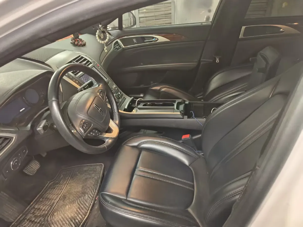 2020 Lincoln MKZ 2.0T 196HP L4 6AT,autocango,china used car exporter,china ev exporter,chinese used car exporter,chinese used ev exporter