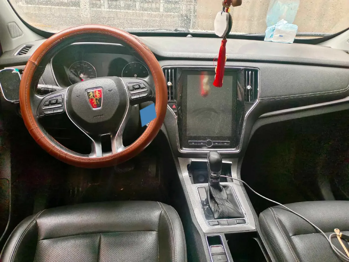 2020 Roewe i6 1.5T 169HP L4 7DCT,autocango,china used car exporter,china ev exporter,chinese used car exporter,chinese used ev exporter