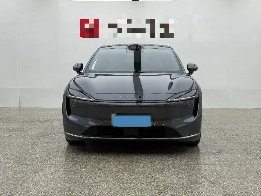 2025 Luxeed R7 REEV 156HP REEV,autocango,china used car exporter,china ev exporter,chinese used car exporter,chinese used ev exporter