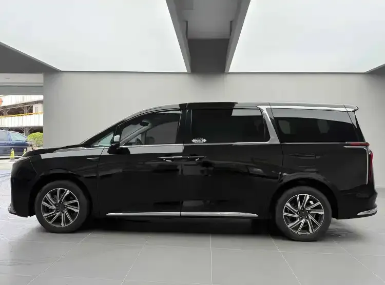 2022 MAXUS G90 2.0T 234HP L4 8AT,autocango,china used car exporter,china ev exporter,chinese used car exporter,chinese used ev exporter