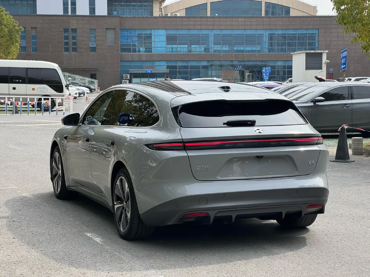 2024 NIO ET5 BEV 75KWH,autocango,china used car exporter,china ev exporter,chinese used car exporter,chinese used ev exporter