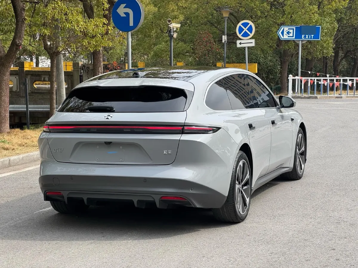 2024 NIO ET5 BEV 75KWH,autocango,china used car exporter,china ev exporter,chinese used car exporter,chinese used ev exporter