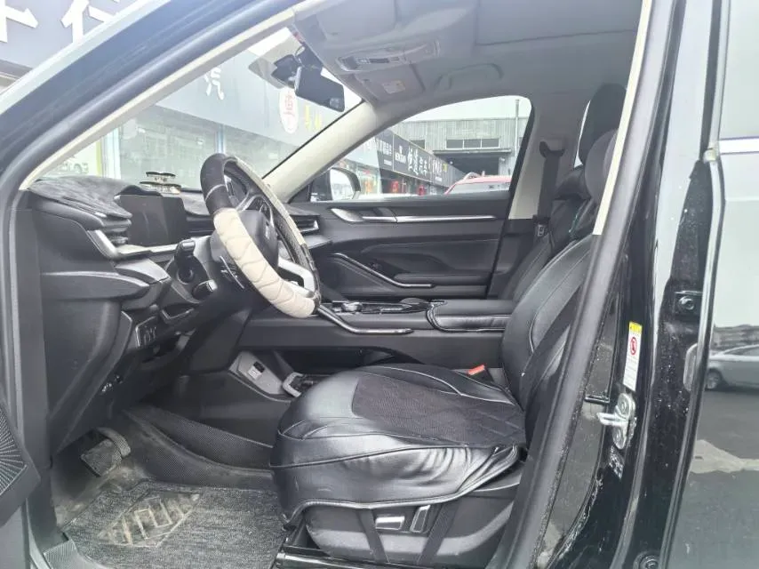 2022 Haval H6 1.5T 184HP L4 7DCT,autocango,china used car exporter,china ev exporter,chinese used car exporter,chinese used ev exporter