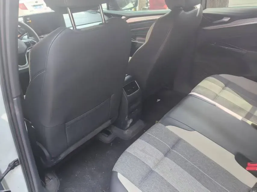 2022 Chevrolet Menlo BEV 61.1KWH,autocango,china used car exporter,china ev exporter,chinese used car exporter,chinese used ev exporter