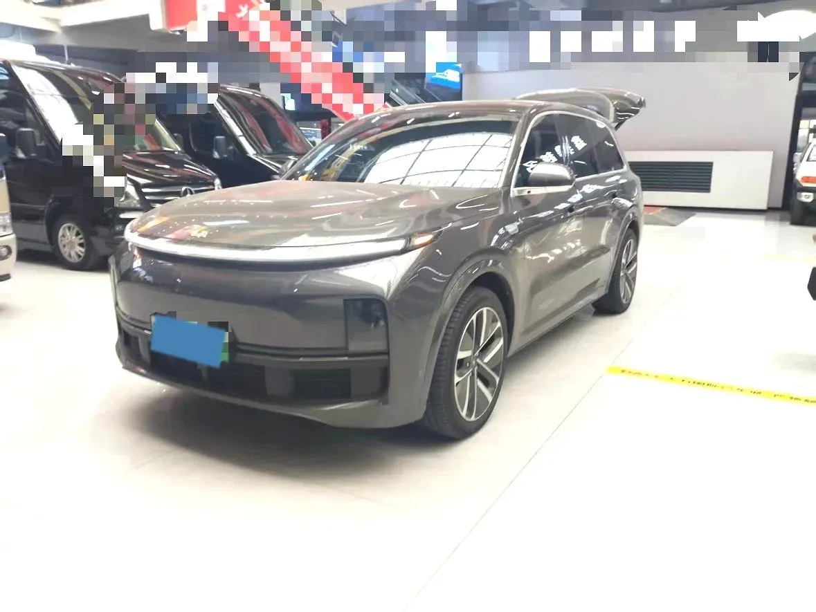 2024 Land Rover Range Rover Evoque 1.5T 200HP L3 8AT PHEV 15.5KWH,autocango,china used car exporter,china ev exporter,chinese used car exporter,chinese used ev exporter