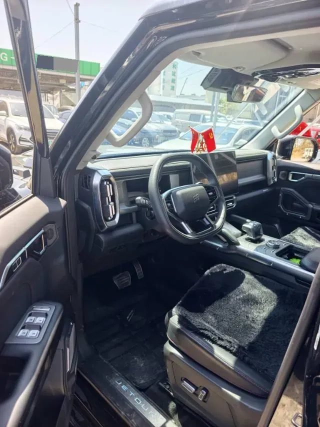 2025 Jetour Traveller 2.0T 254HP L4 7DCT,autocango,china used car exporter,china ev exporter,chinese used car exporter,chinese used ev exporter