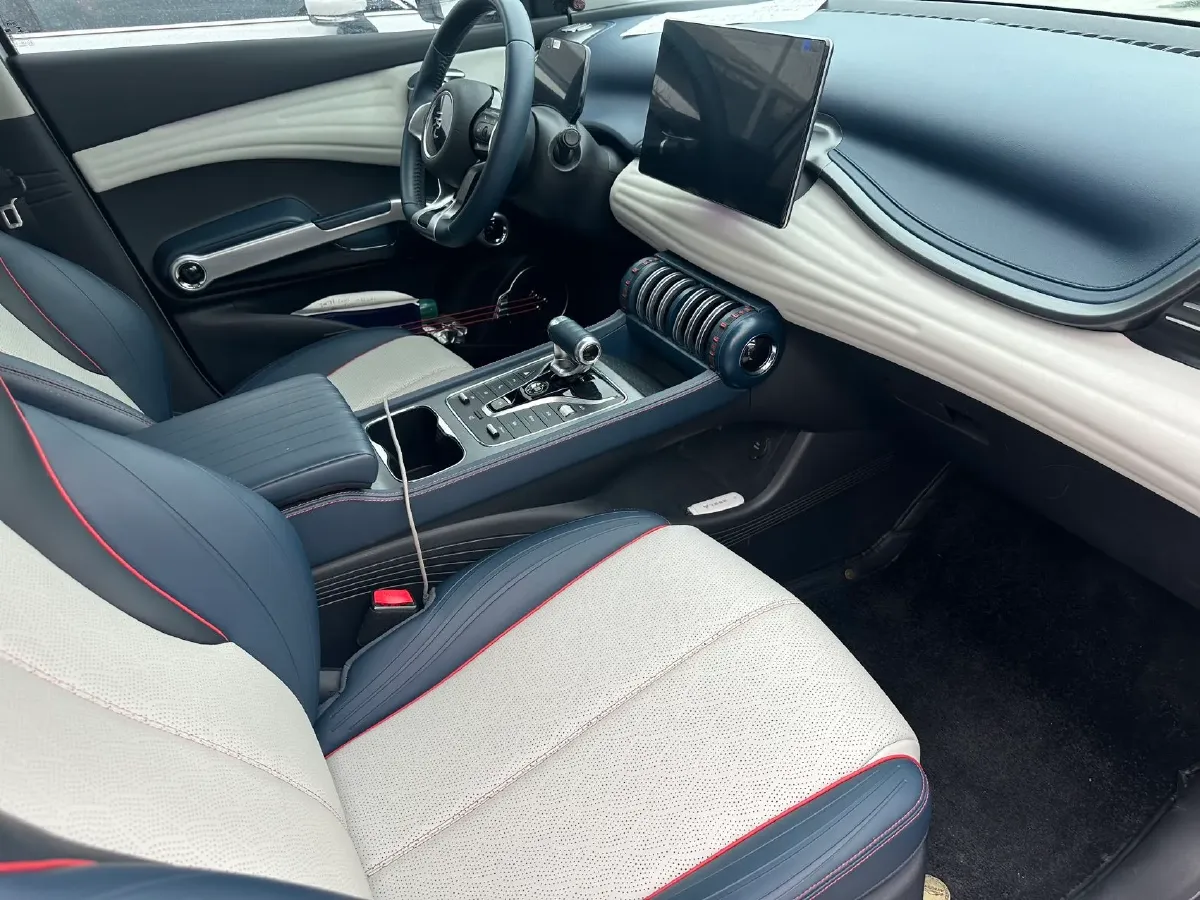 2022 Foton Grand General G7 2.0T 238HP L4 8AT,autocango,china used car exporter,china ev exporter,chinese used car exporter,chinese used ev exporter