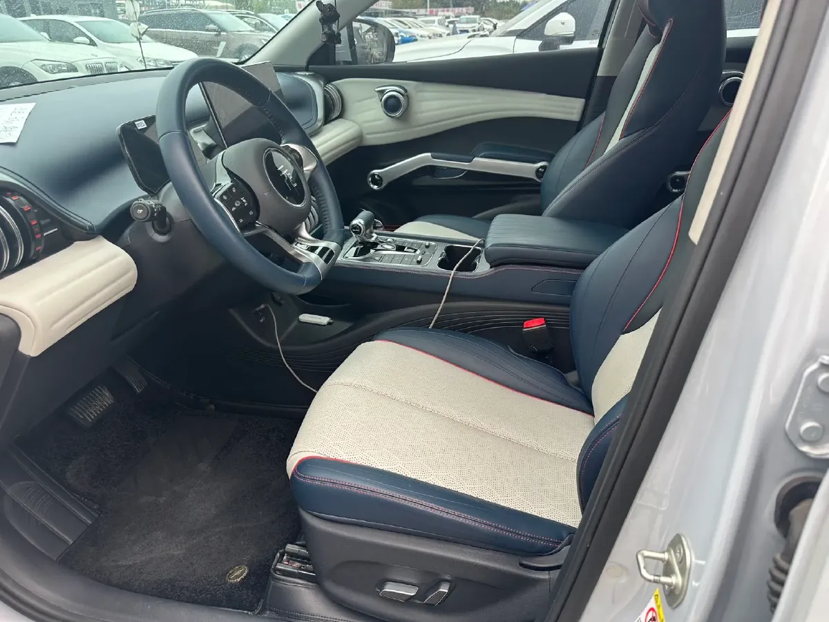 2022 Foton Grand General G7 2.0T 238HP L4 8AT,autocango,china used car exporter,china ev exporter,chinese used car exporter,chinese used ev exporter