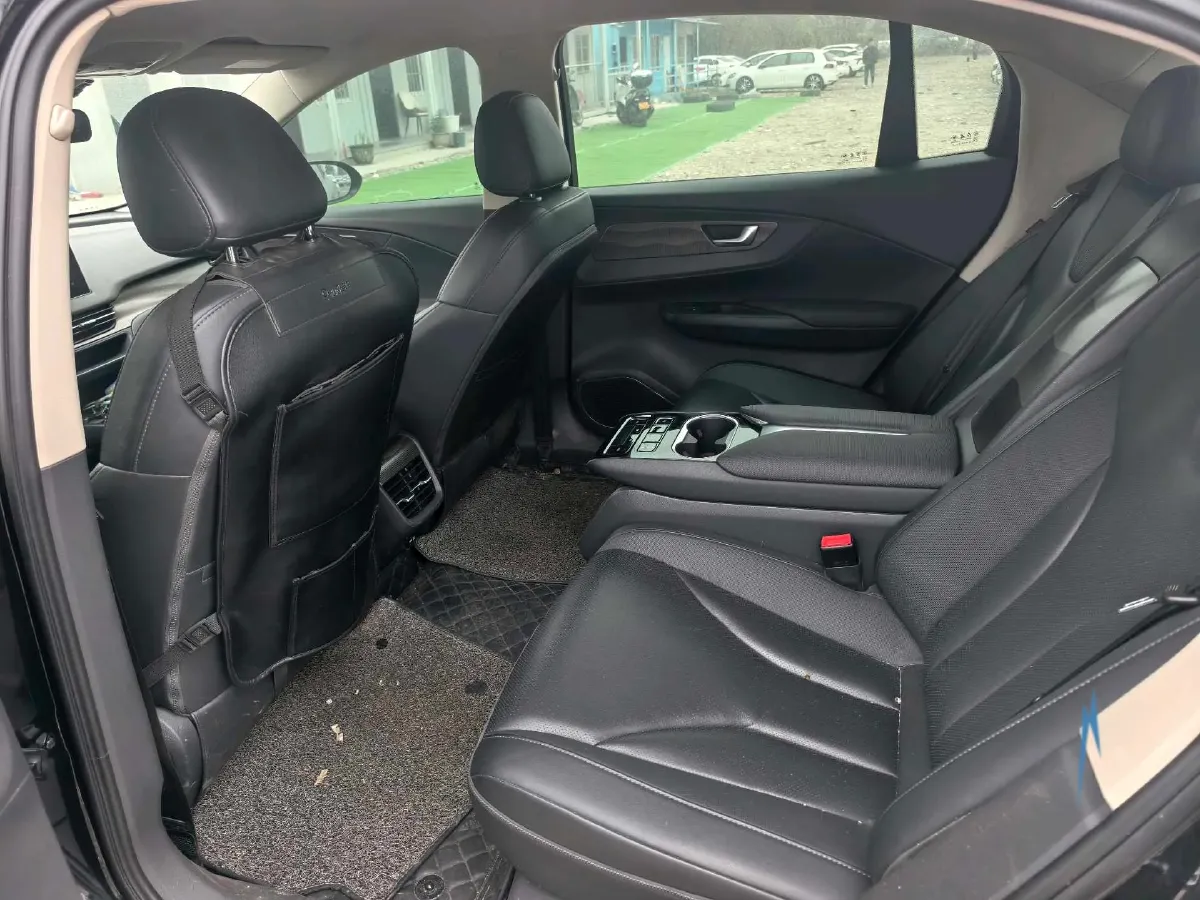 2022 HongQi E-QM5 BEV 56KWH,autocango,china used car exporter,china ev exporter,chinese used car exporter,chinese used ev exporter