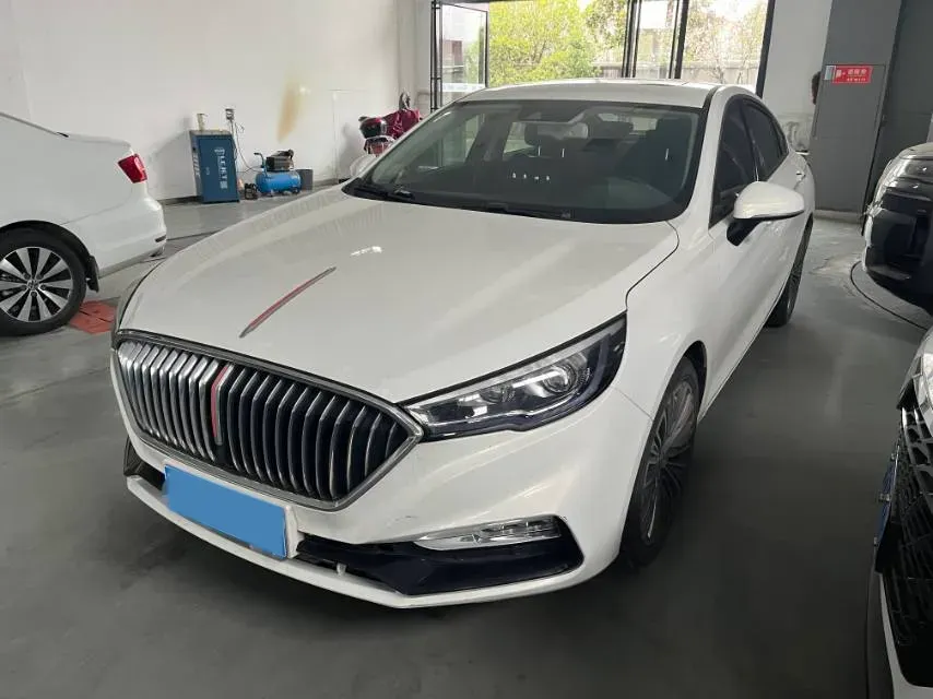 2020 HongQi H5 1.8T 197HP L4 6AT,autocango,china used car exporter,china ev exporter,chinese used car exporter,chinese used ev exporter