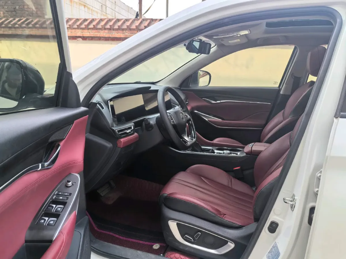 2021 ChangAn CS75 Plus 1.5T 178HP L4 6AT,autocango,china used car exporter,china ev exporter,chinese used car exporter,chinese used ev exporter