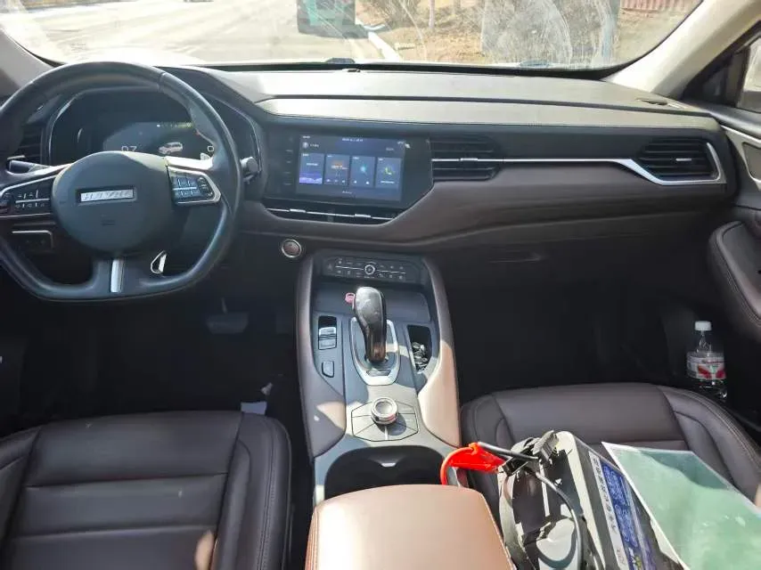 2020 Haval F7 2.0T 224HP L4 7DCT,autocango,china used car exporter,china ev exporter,chinese used car exporter,chinese used ev exporter