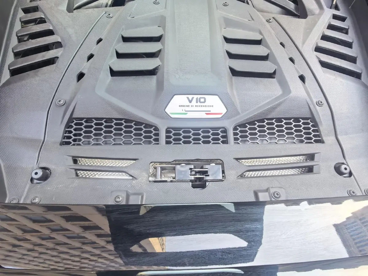 2020 Lamborghini Huracán 5.2L 611HP V10 7DCT,autocango,china used car exporter,china ev exporter,chinese used car exporter,chinese used ev exporter