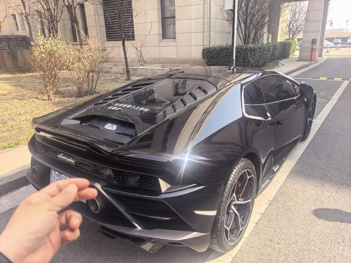 2020 Lamborghini Huracán 5.2L 611HP V10 7DCT,autocango,china used car exporter,china ev exporter,chinese used car exporter,chinese used ev exporter