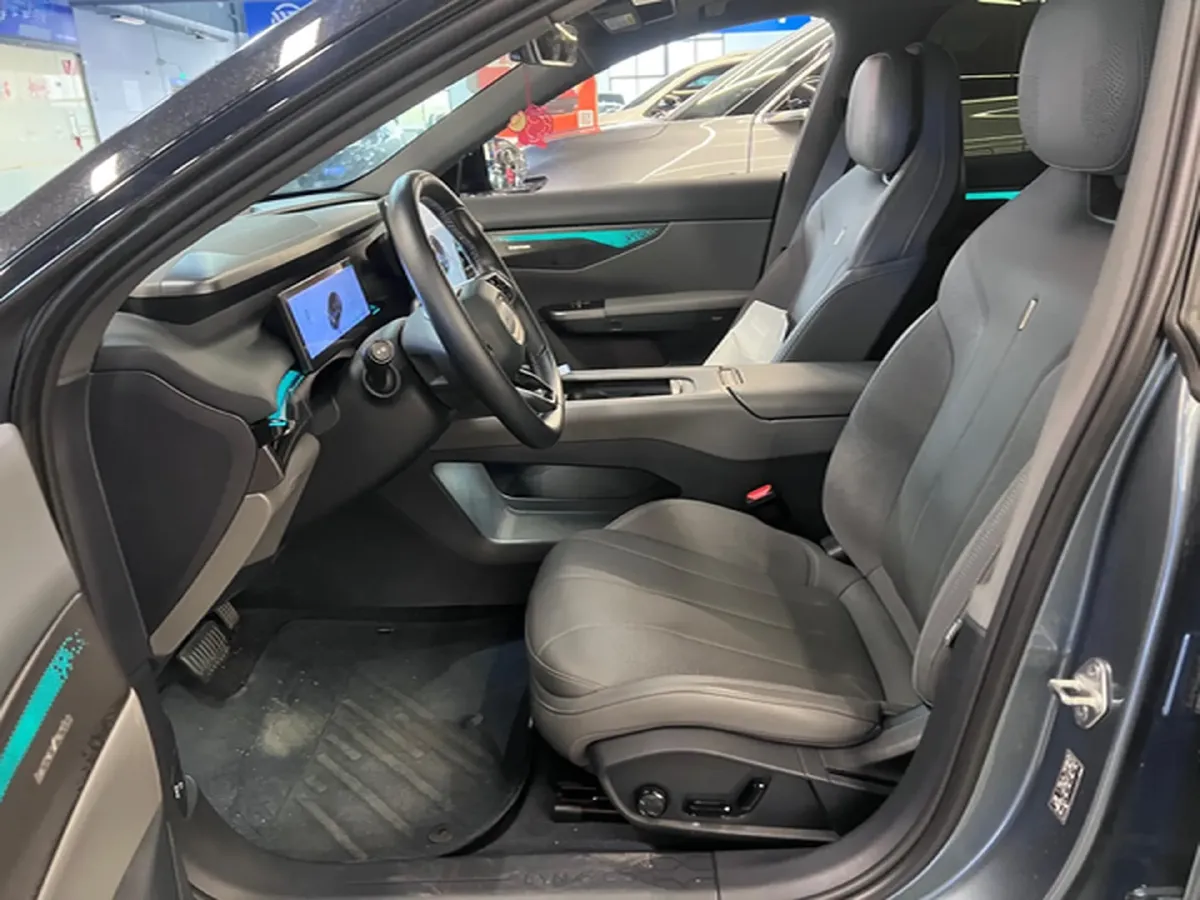 2024 LYNK&CO 01 2.0T 254HP L4 8AT,autocango,china used car exporter,china ev exporter,chinese used car exporter,chinese used ev exporter