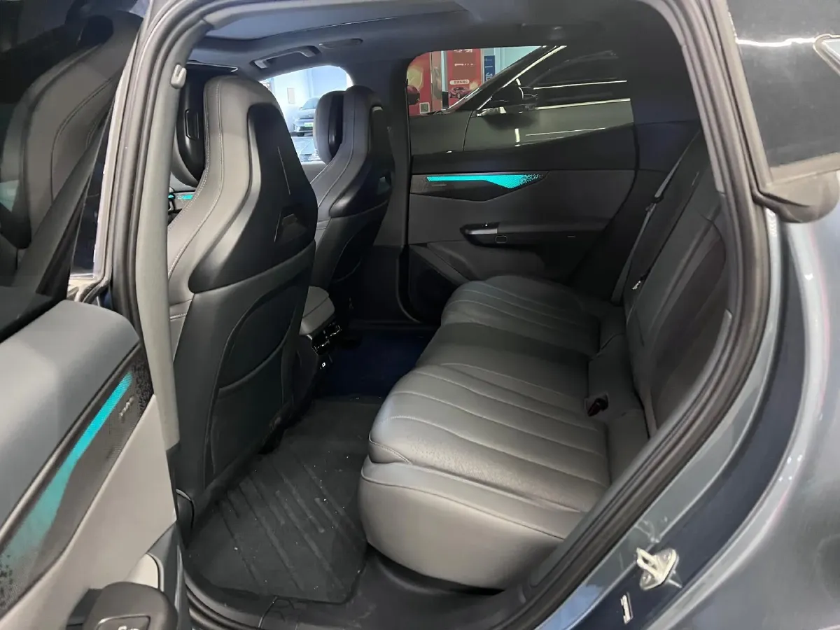 2024 LYNK&CO 01 2.0T 254HP L4 8AT,autocango,china used car exporter,china ev exporter,chinese used car exporter,chinese used ev exporter