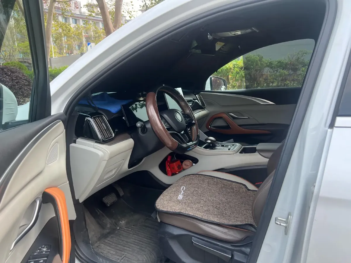 2022 Ruichi Auto EC35 BEV 82HP BEV 36.288KWH,autocango,china used car exporter,china ev exporter,chinese used car exporter,chinese used ev exporter