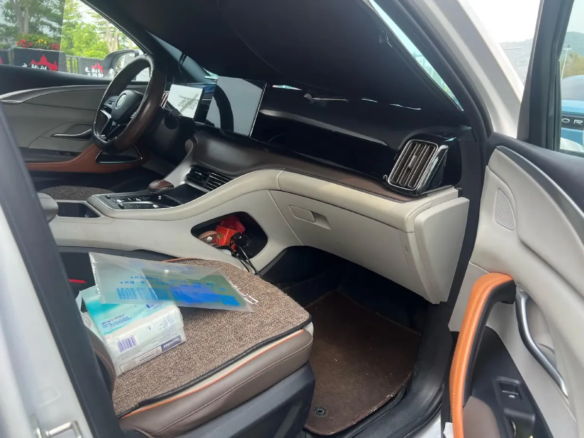 2022 Ruichi Auto EC35 BEV 82HP BEV 36.288KWH,autocango,china used car exporter,china ev exporter,chinese used car exporter,chinese used ev exporter